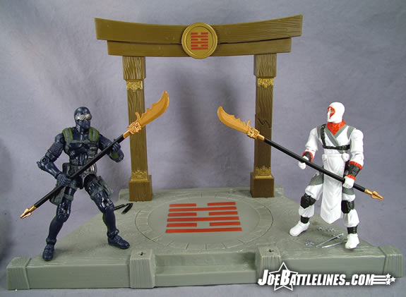 Snake Eyes vs. Storm Shadow with glaives
