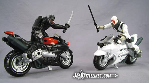 Snake Eyes vs Storm Shadow bike duel